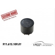 Relay black used  art.no: 911.615.109.01