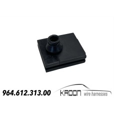 Rubber grommet for DME harness for Porsche 964 art.no 964.612.313.00 KRO32